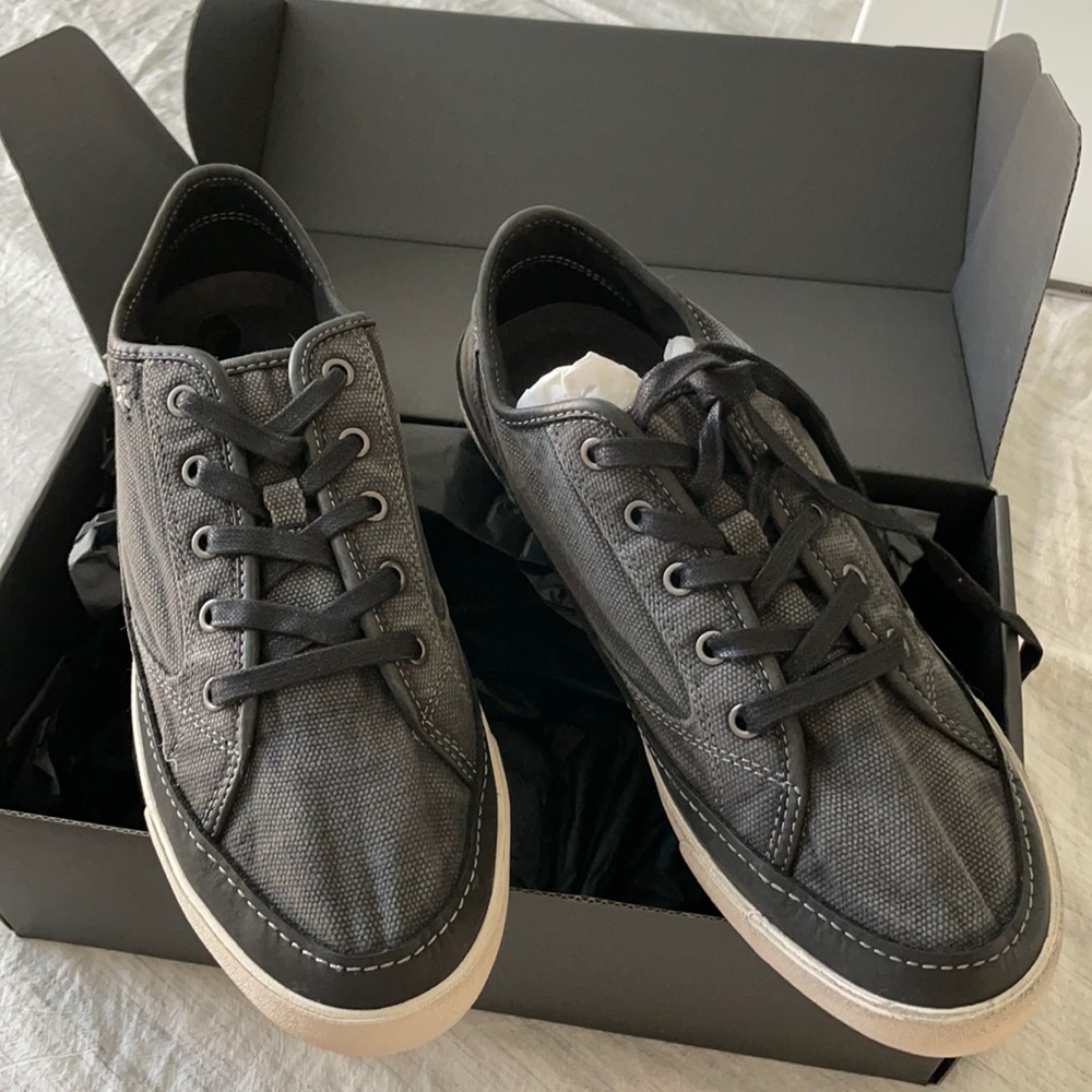 John Varvatos lace up shoes